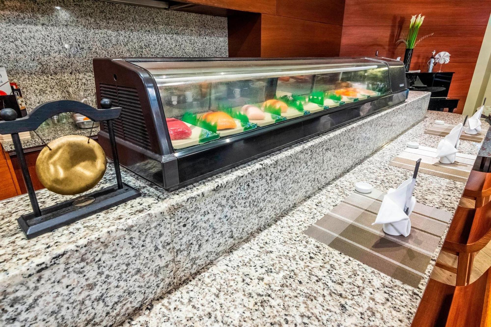 Sheraton Guayaquil Esterno foto